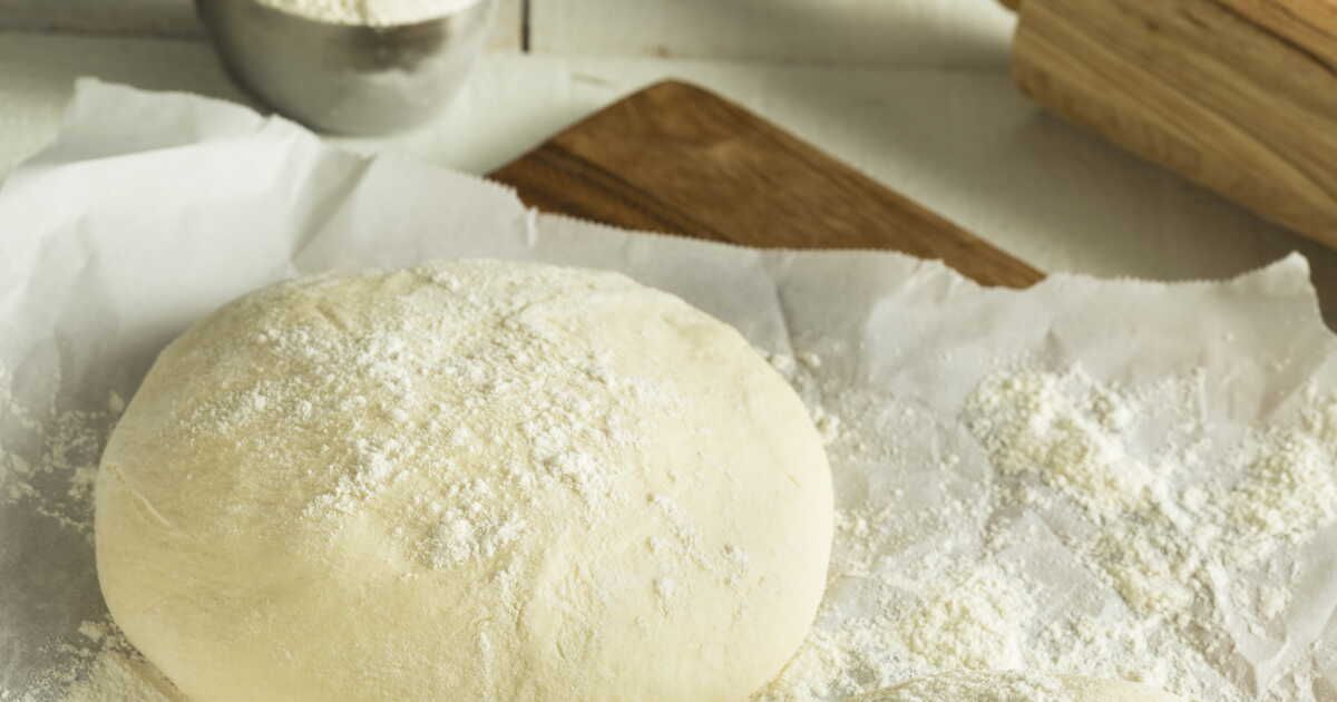 Découvrez la recette inratable de la pâte à pizza par Julie Andrieu