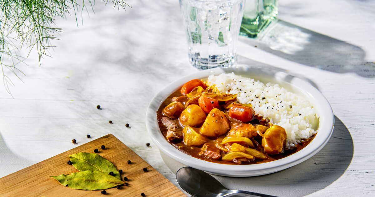 Découvrez le curry japonais de légumes de Cyril Lignac