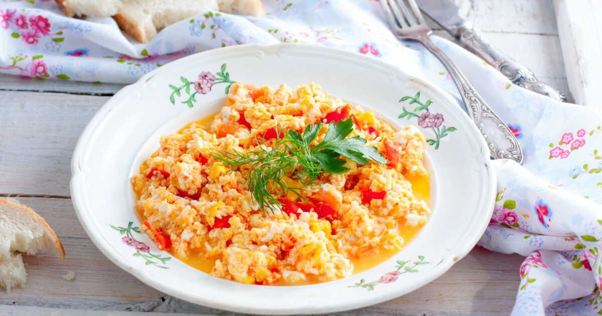 Oeufs brouillés à la tomate : une recette chinoise nourrissante et savoureuse