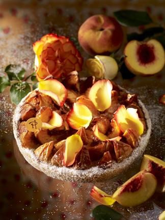 Un délice parfumé : la tarte inspirée de Rochas par Pierre Hermé
