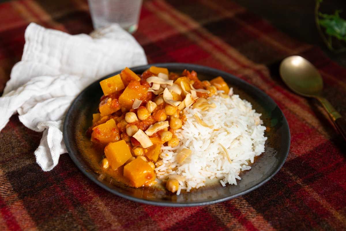 Savourez l'onctuosité d'un curry de butternut et pois chiches au Cookeo