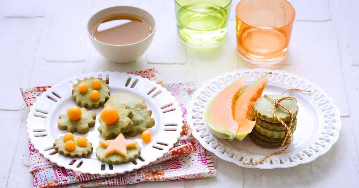 Une douceur éblouissante : sablés au thé vert et au melon