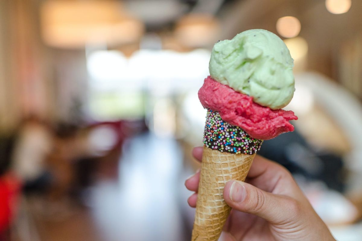 La douceur de l'été embourbée par la hausse des prix des glaces