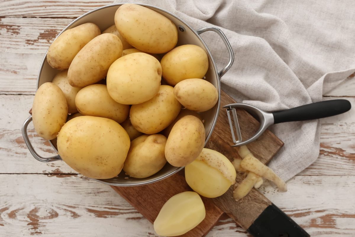 Les dangers insoupçonnés de la peau de pomme de terre