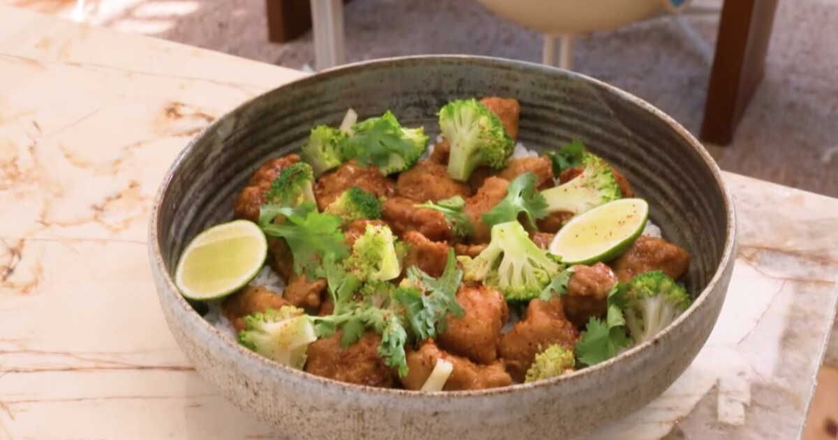 Savourez le poulet croustillant épicé de Cyril Lignac