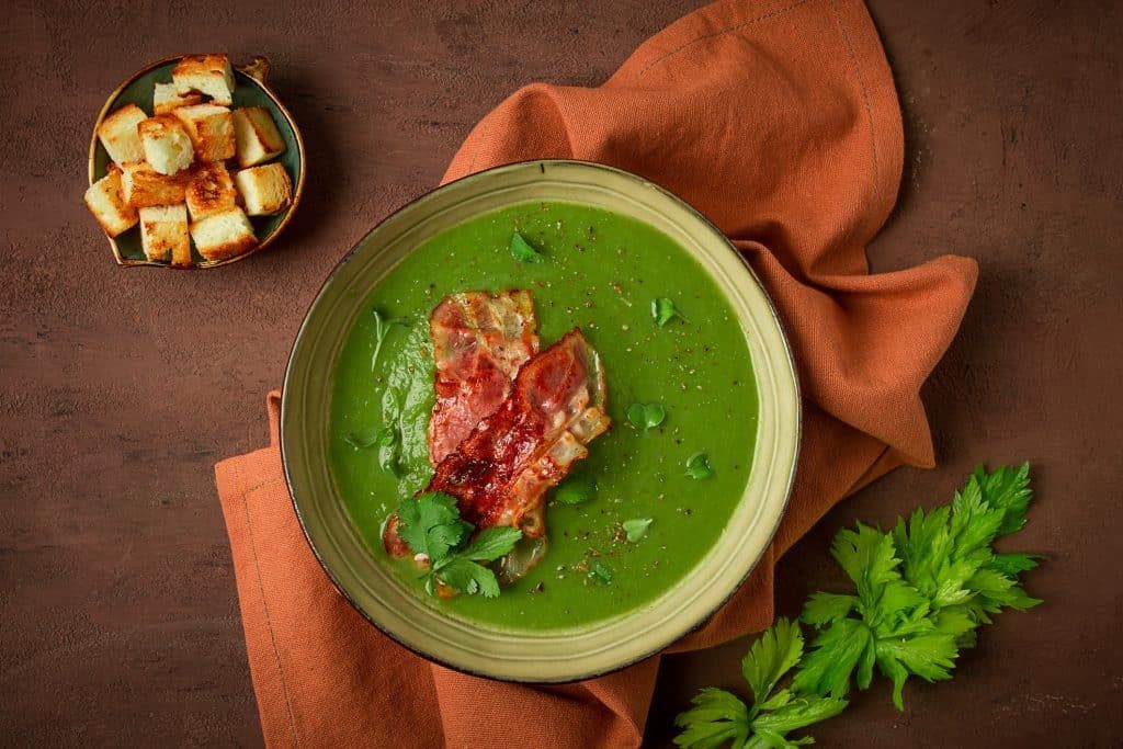 transformez vos soirées avec cette soupe rapide à base de conserve