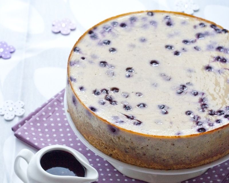 L'art du cheesecake aux bananes et myrtilles