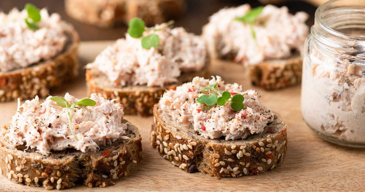 Une tartinade de thon au fromage frais pour un apéritif réussie en un éclair