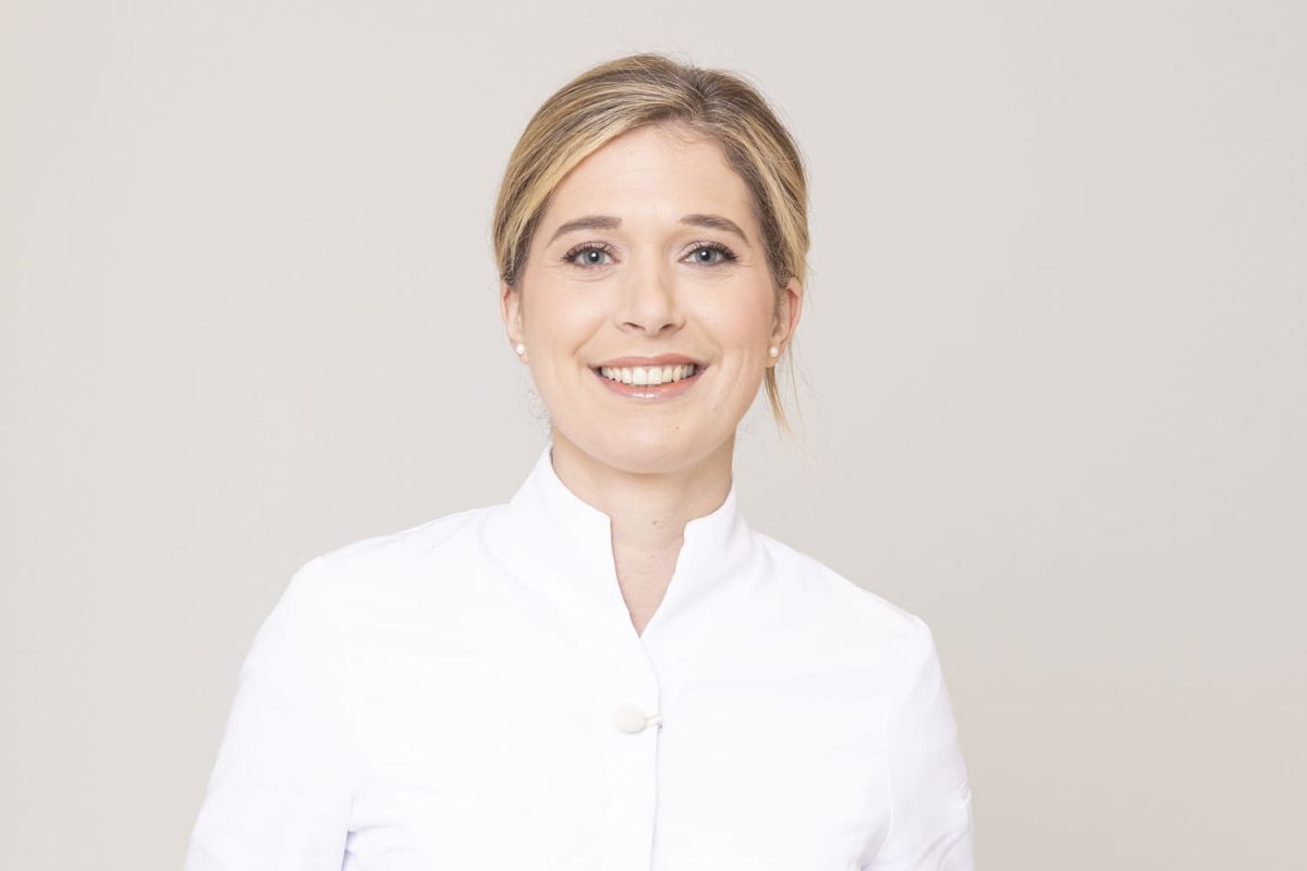 Ophélie Barès : qui est la jurée de L'Académie des Gâteaux ?