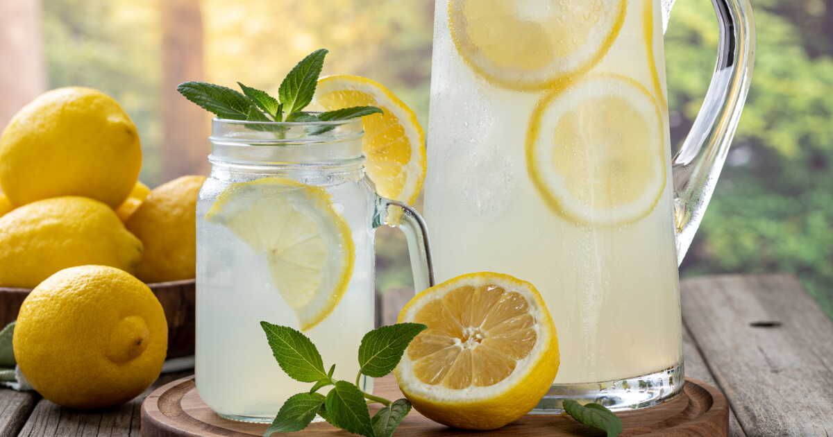 Citronnade toujours prête : l'astuce rafraîchissante pour cet été