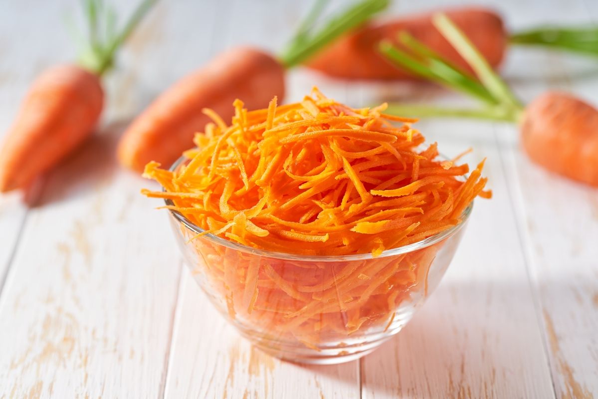 Les carottes râpées à éviter chez Carrefour selon un expert