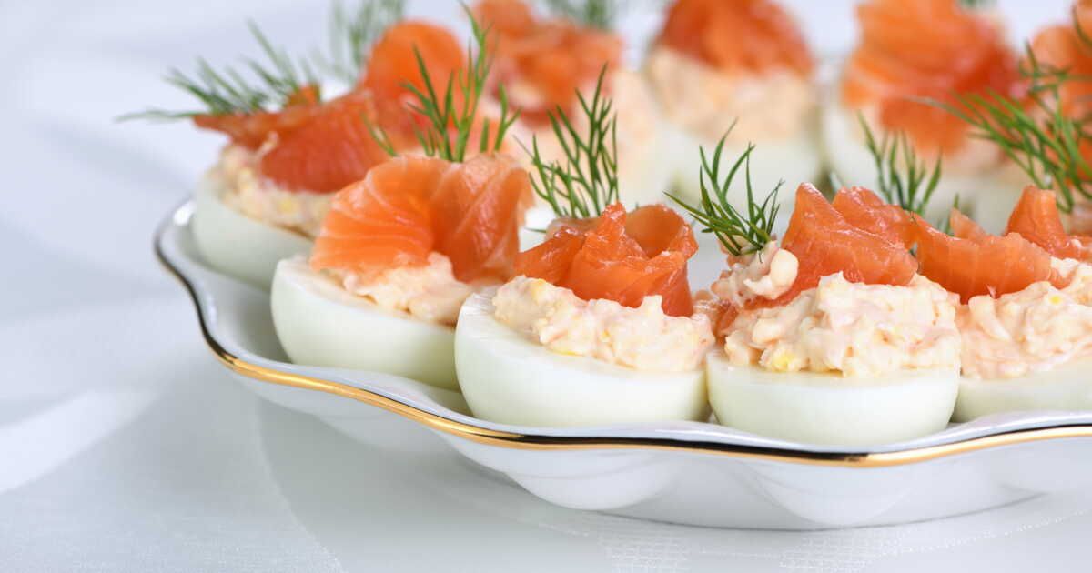 Des œufs mimosa au saumon qui vont sublimer votre apéritif du Nouvel An