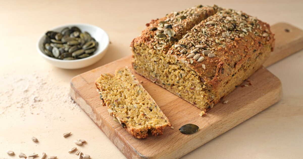Pain maison sans gluten : une recette aux graines savoureuse et nourrissante