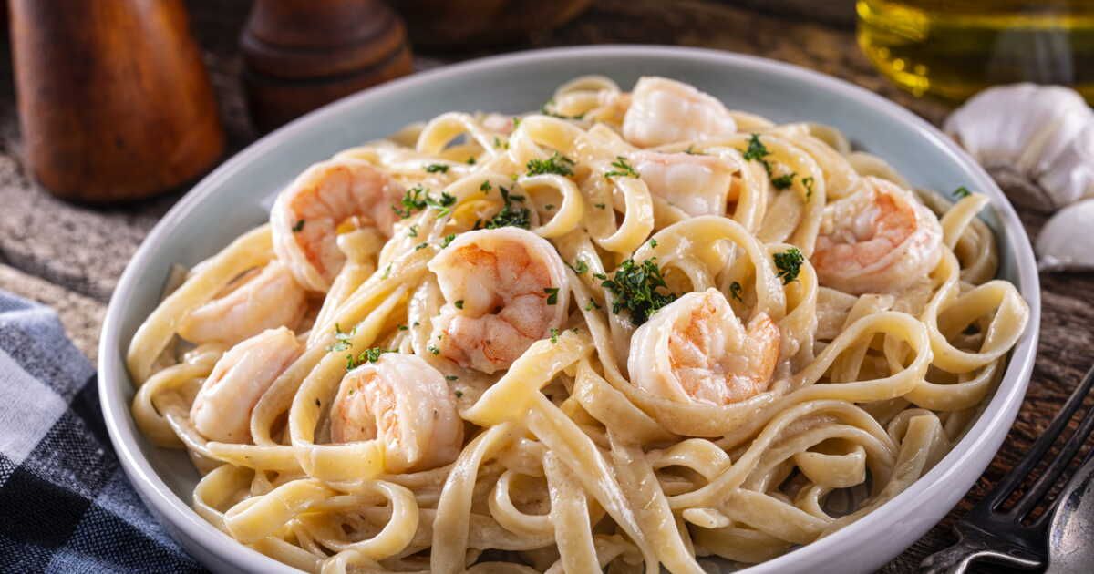 Partez à Venise avec les linguine à la sauce de crevettes de Julie Andrieu