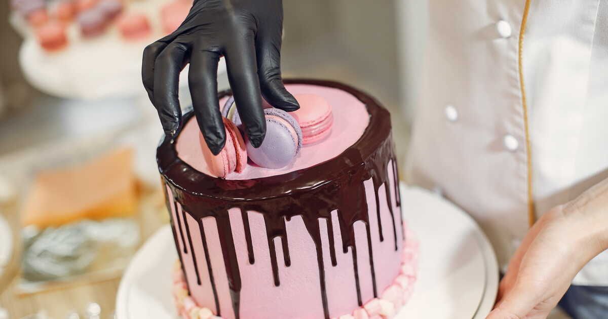 Découvrez la magie du drip cake : la recette inratable