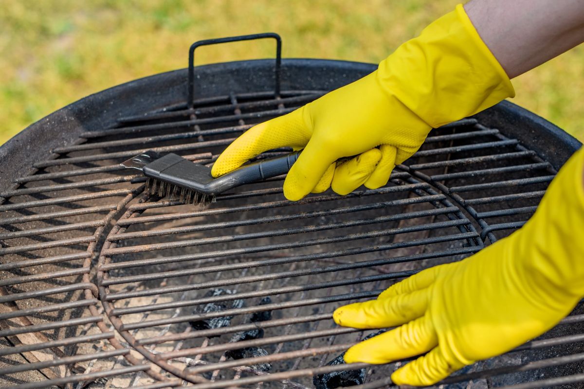 Simplifiez l'entretien de votre barbecue avec cet accessoire malin et abordable